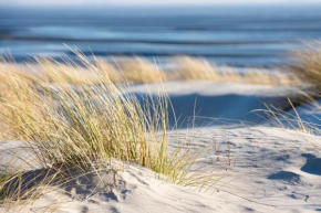 Familienwohnzelt ZELT UND SAND direkt am Strand Dranske